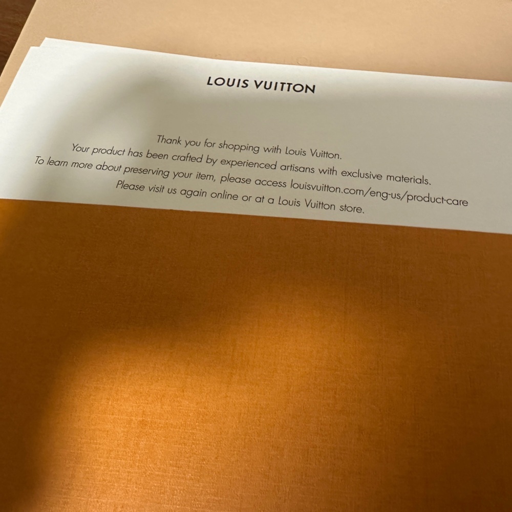 Louis Vuitton Zippy Coin Purse - Picture 10 of 11